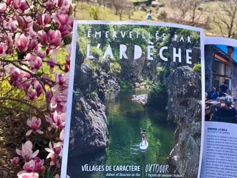 Magazine EMERVEILLÉS PAR L'ARDÈCHE